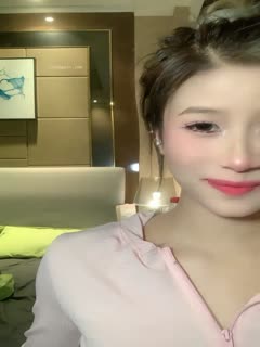 262 11:03HD眼镜女陪反差妹看剧撩起了鸡巴被操得浪叫不断