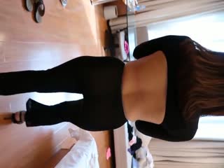 22岁美女惨遭男闺蜜偷袭爆肛 之后直接口交导致感染幽门螺杆菌 在线求助该怎么办 真是炸裂啊！