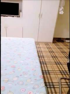 清纯萌妹小小星 深夜全裸户外小区公园露出