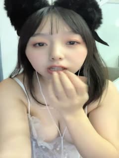 后入二次元小妹 逼是真的嫩