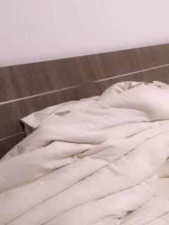 [亞洲無碼] 【77】 强烈推荐！蜂腰雪白美臀气质御姐露脸性爱野战，打桩销魂的表情令人欲望高涨(9V)