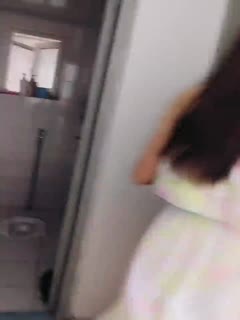 來新疆玩的少婦兩下就高潮了，找單女