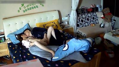 170cm美少女前凸后翘，甜美脸蛋下的床上激情四射