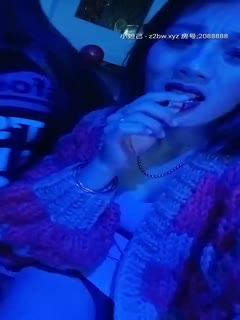 特典は无修正と膣内カメラ 53 Iカップ爆乳借金娘と童颜小柄娘の奇迹のコラボ中出し3Pセックス！