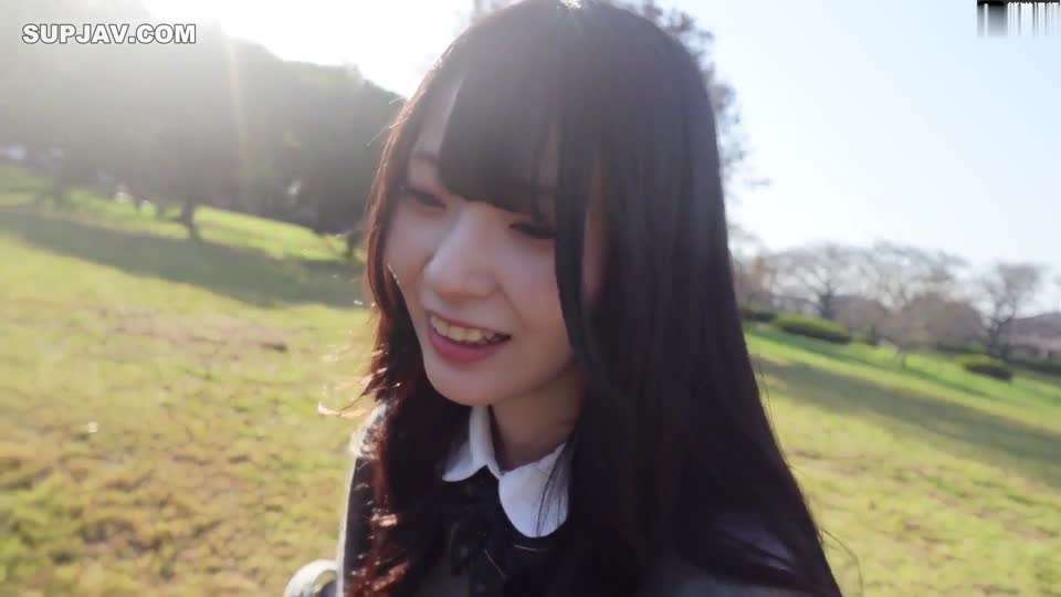 PRED829仅限插进小穴十秒因为太过舒适了她以骑乘位疯狂地做爱楪可怜