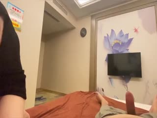 【肉感榨汁姬】巨乳肥臀淫荡吸精 丰腴肉体颤抖榨干你最后一滴精华