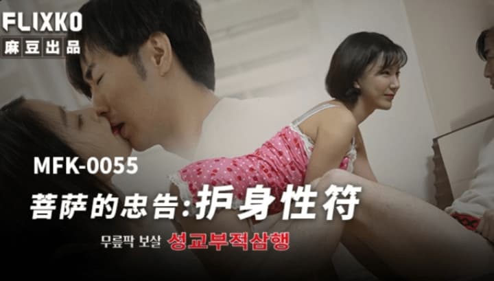 云盘高质露脸泄密！年度最骚母狗，土豪圈养极品反差婊，能文能武把金主伺候的明明白白