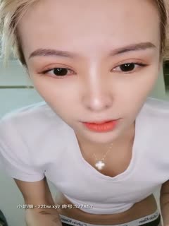 在校生 百年绿播【小岛】初下海 高颜值大长腿 美乳翘臀极品嫩穴 跳蛋狂震翘臂八字真好看8