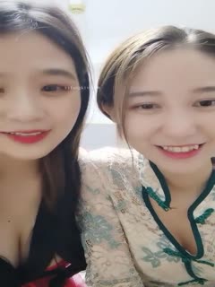 极致4p体验骚妻主动迎接陌生鸡巴芒果