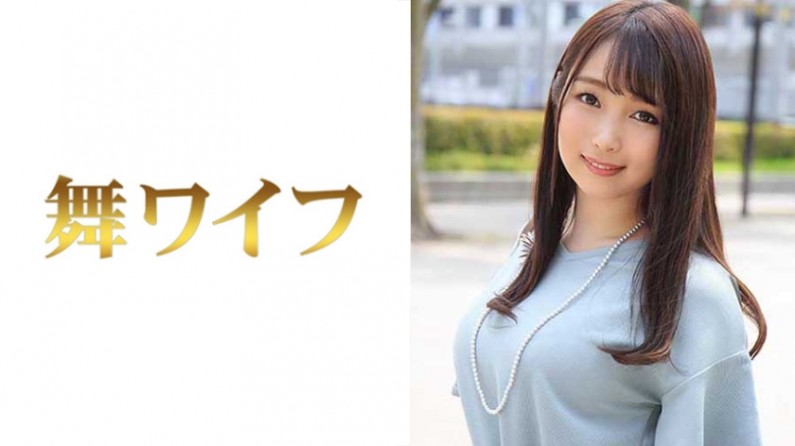 H国高颜值反差模特女神，极品身材，骚媚淫荡，诱惑力十足