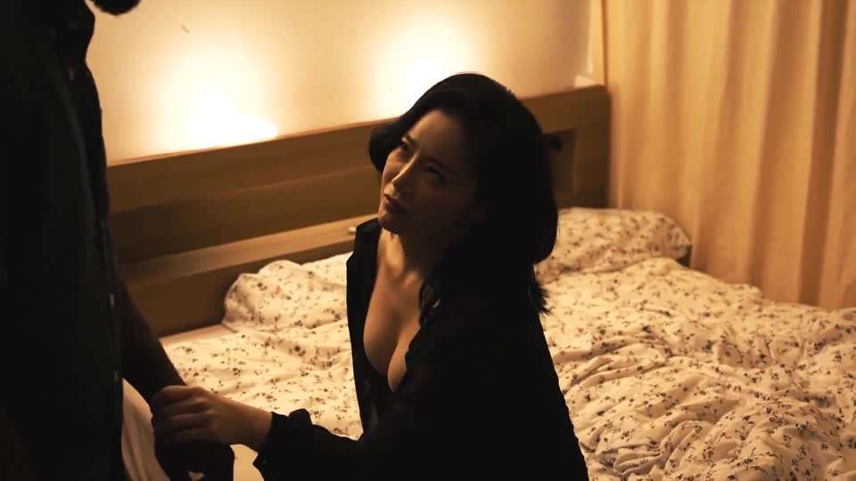 23:48 格尔森天使诱惑 神圣介入的欲望救赎