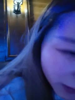 身材好，扔子好，吃鸡的技术更TM好