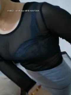 极品反差母狗rikako_katayama，颜值爆表，魔鬼身材