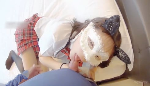 马赛克 VEC761 我朋友的母亲假装睡着，给我看她的阴部，然后我把它推开，和她内射性交。