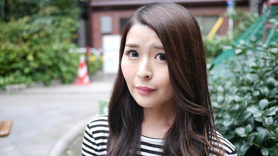 广州性感大胸静静