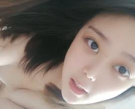 对我老婆好点，下面骚穴被单男的肉棒操的流满了白浆！绿帽淫妻