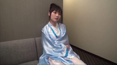 MUKD559 我们对舒服的事超着迷！花梨美月极品肉体被狂干中出乱交，高潮叫到失声！