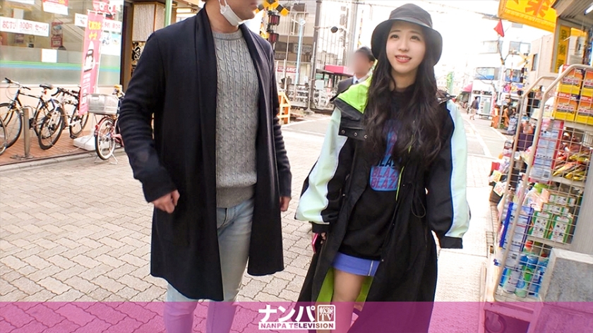 香港福利姬 jiana茶茶 COS猫娘福利 情趣露奶装无限诱惑 轻揉双峰巨屌自慰极具诱惑！