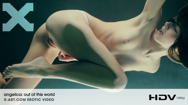 原創 [有碼] 【MP4 3.27GB】DASS792 關在房間巨乳母親跟兒子做愛中出10發《FHD中文》