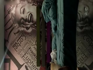 [亞洲無碼] 129流出民宿酒店偷拍关系有点混乱的两对情侣开房居然当着兄弟的面把他女友裤子脱了[116 MP4 3420MB]