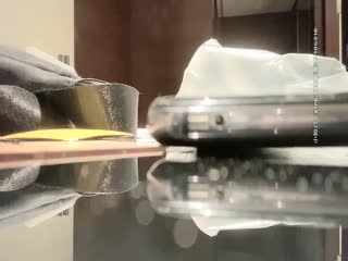 黑丝高跟母狗跪在沙发上像母狗一样 翘着骚逼被主人操 阴唇却像被挖出来的贝壳一样不停开合