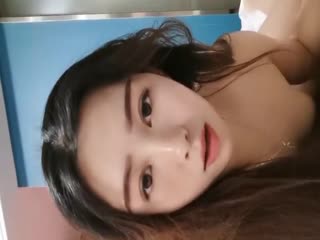 口交这种东西，还是得看眼镜学生妹口起来比较有感觉