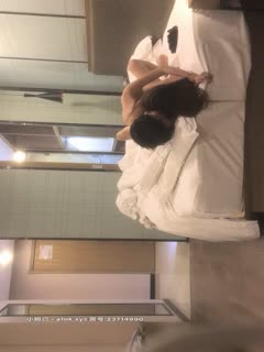 乱伦系列 姐夫与小姨子乱伦 风骚贱货小姨子主动勾引姐夫 无套大屌快速来回抽插骚逼 狂操到逼都红肿了