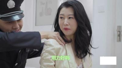 原創 [有碼] 【MP4 3.17GB】DASS723 出差下大雨巨乳OL喝醉被上司抽插高潮《FHD中文》