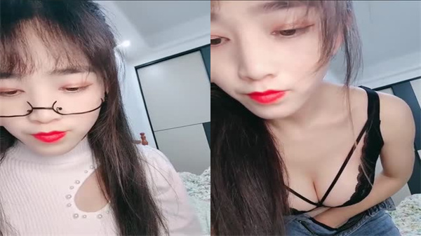 黑丝丰满少妇牛角造型