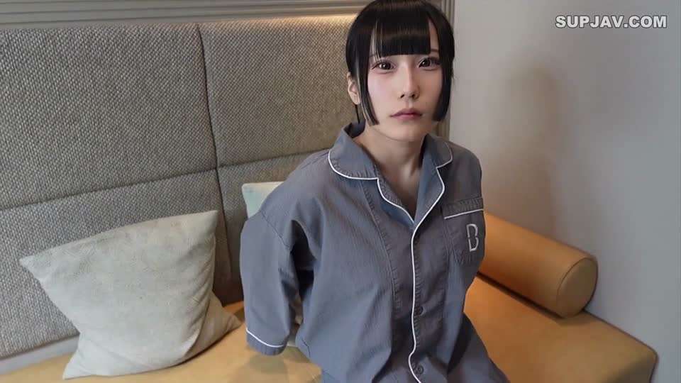 [亞洲無碼] 【77】 ST963【炸裂 学生妹勾引法国外教19cmfuck18girl实战啪】长枪抽插翘臀骑乘式后入式淫荡样超反差