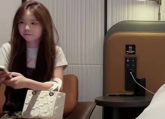 杏吧原创.约了个署假兼职大二学妹-曹长卿