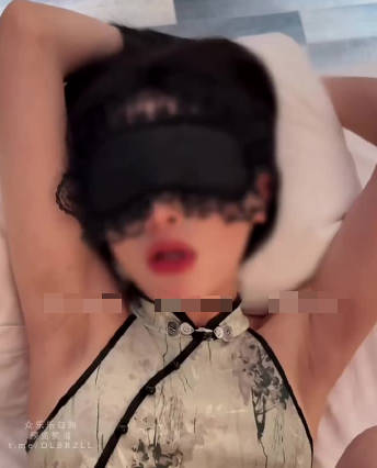 夜下名媛娇妻化身淫妓交际花穿上旗袍对镜后入